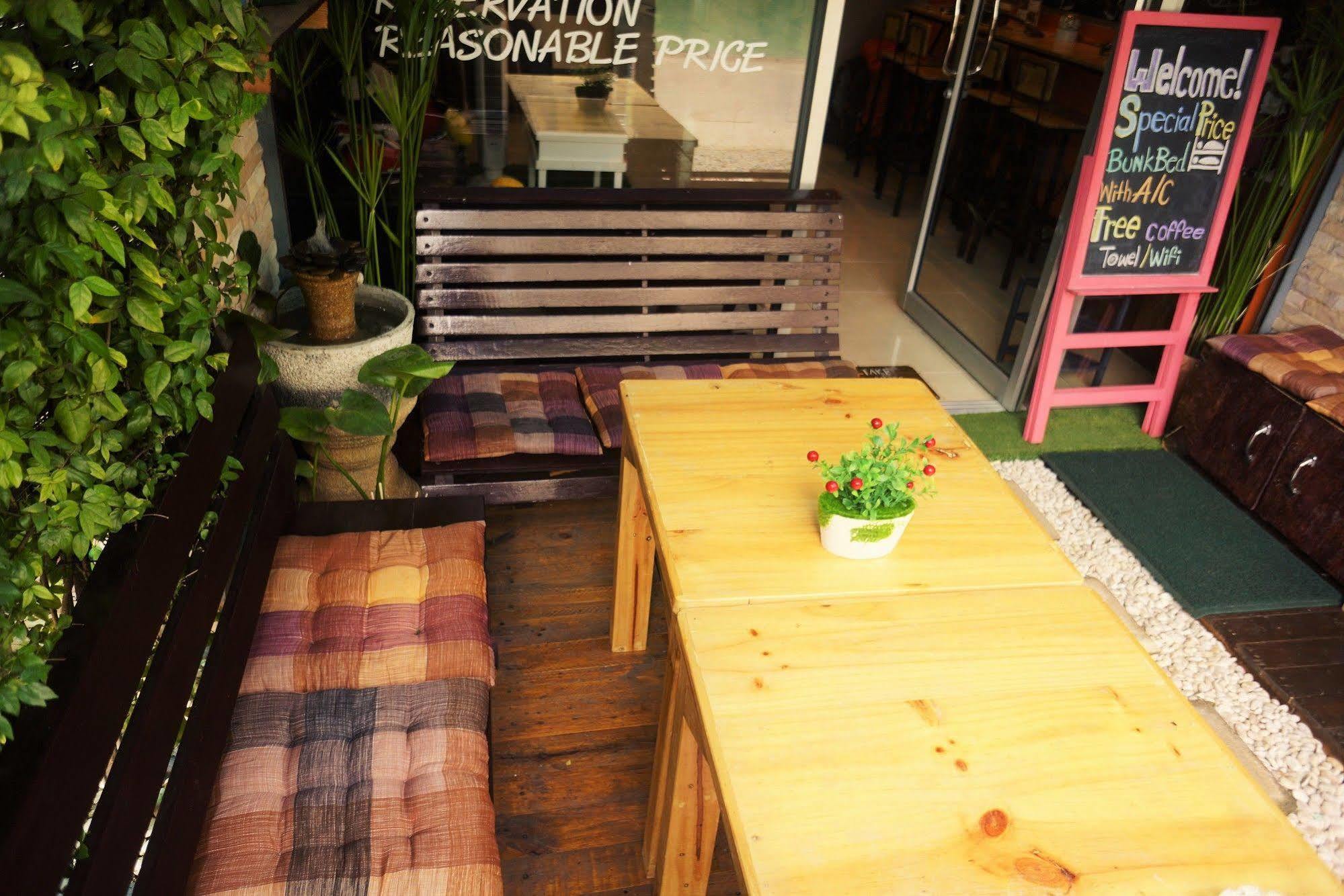 Cm City Hostel Chiang Mai Eksteriør billede