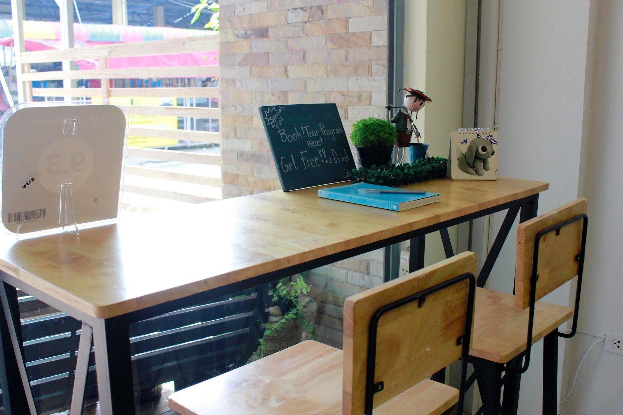 Cm City Hostel Chiang Mai Eksteriør billede