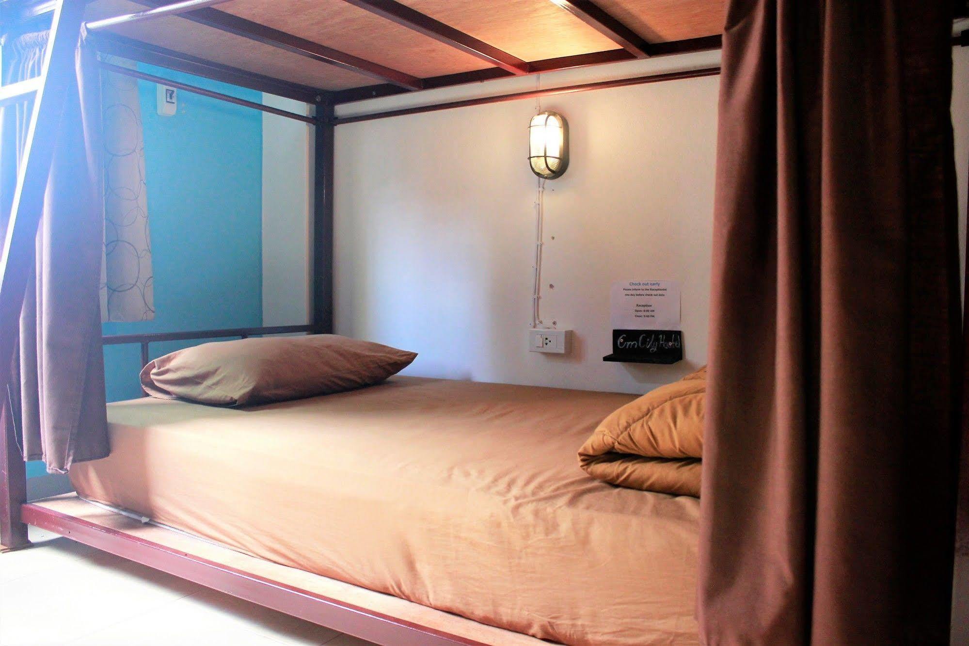Cm City Hostel Chiang Mai Eksteriør billede